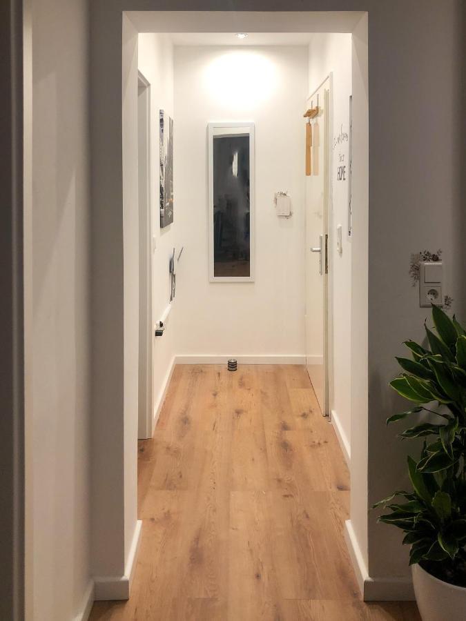 Ferienwohnung Gruene Oase Mit Balkon I Eg Duisburg Exterior foto